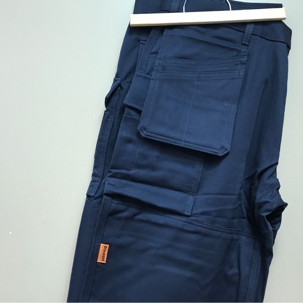 NWT Thrive Work Wear Flame Resistant Utility pant (40W x 28L) - Picture 5 of 9